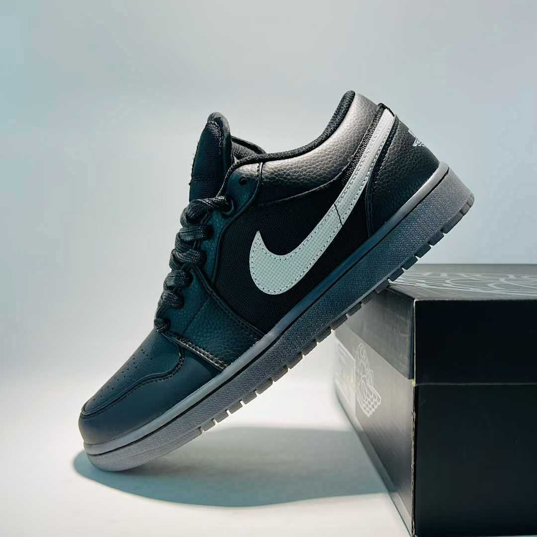 Nike Air Jordan 1 Low Black White Particle Grey Men's Casual Sneakers Shoes 553558-062