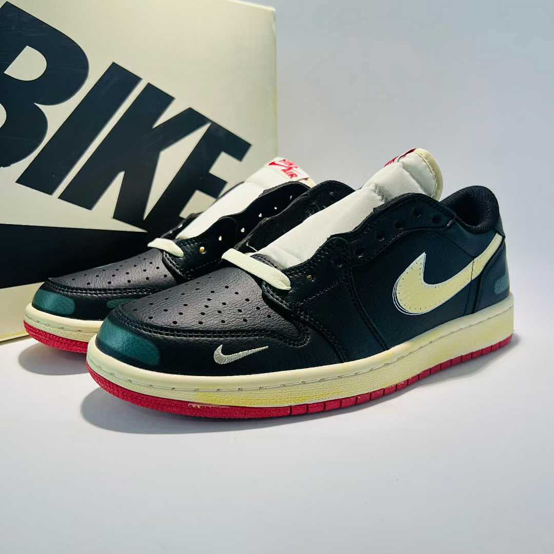 Nike Air Jordan 1 Low OG Travis Scott "Jumptown" Sample FQ4724-001 Black Green Red Sail Men's Sneakers Shoes
