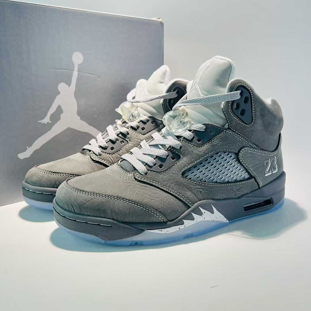 Nike Air Jordan 5 Retro Wolf Grey (2011) Men's Basketball Sneakers 136027-005