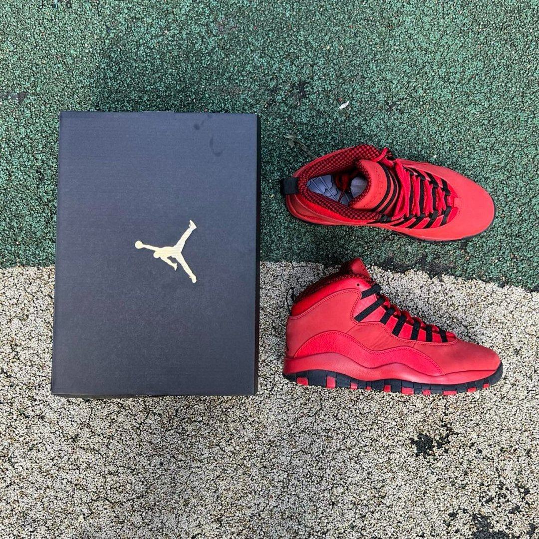 Air Jordan 10 Retro Bulls Over Broadway 705178-601