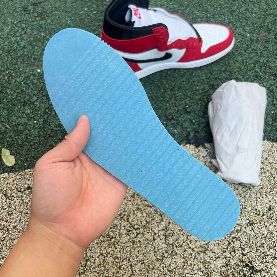 Travis Scott x Air Jordan 1 Retro High 'Chicago'