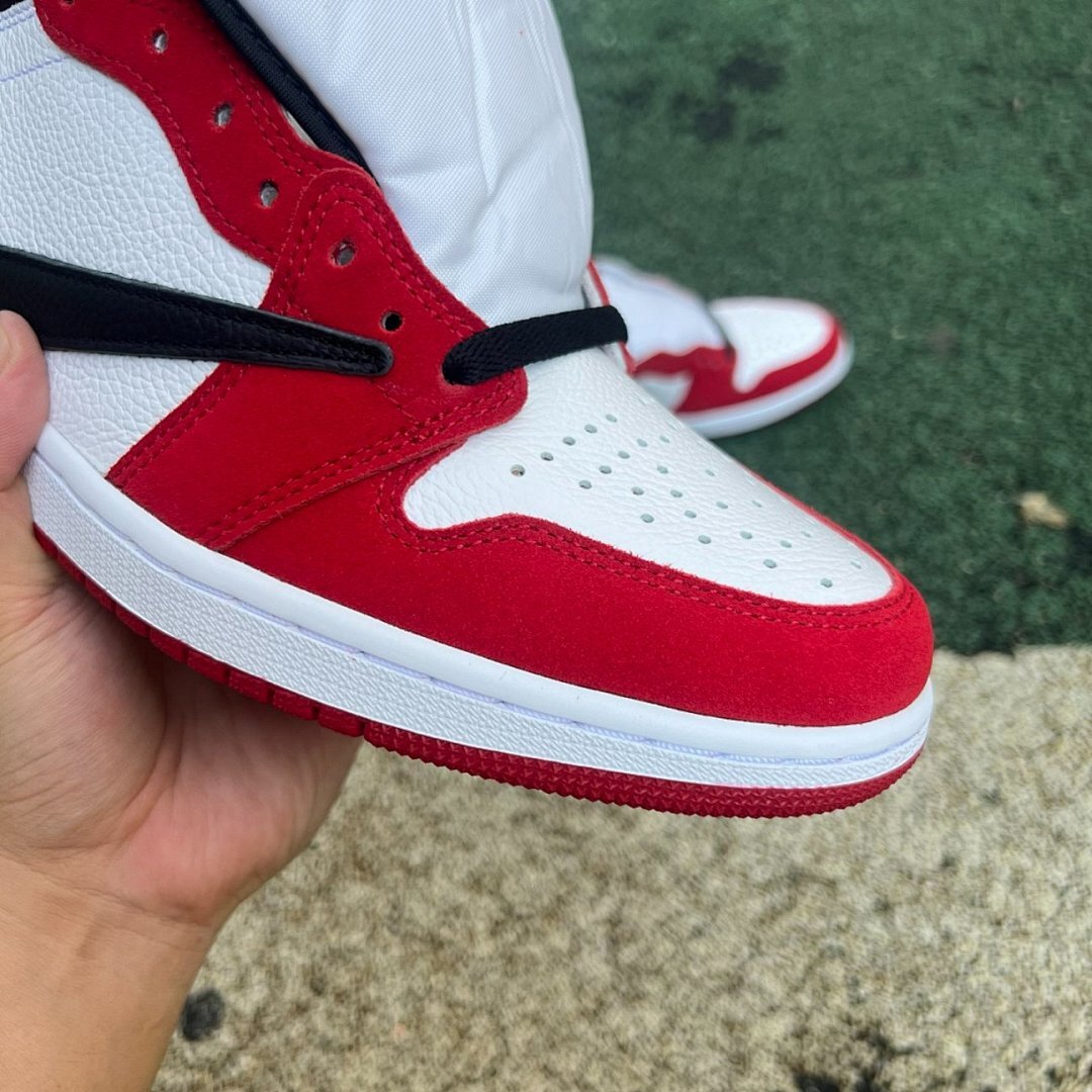 Travis Scott x Air Jordan 1 Retro High 'Chicago'