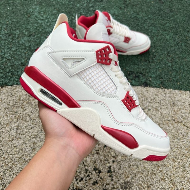Air Jordan 4 Retro 'Red Metallic' CT8527-112