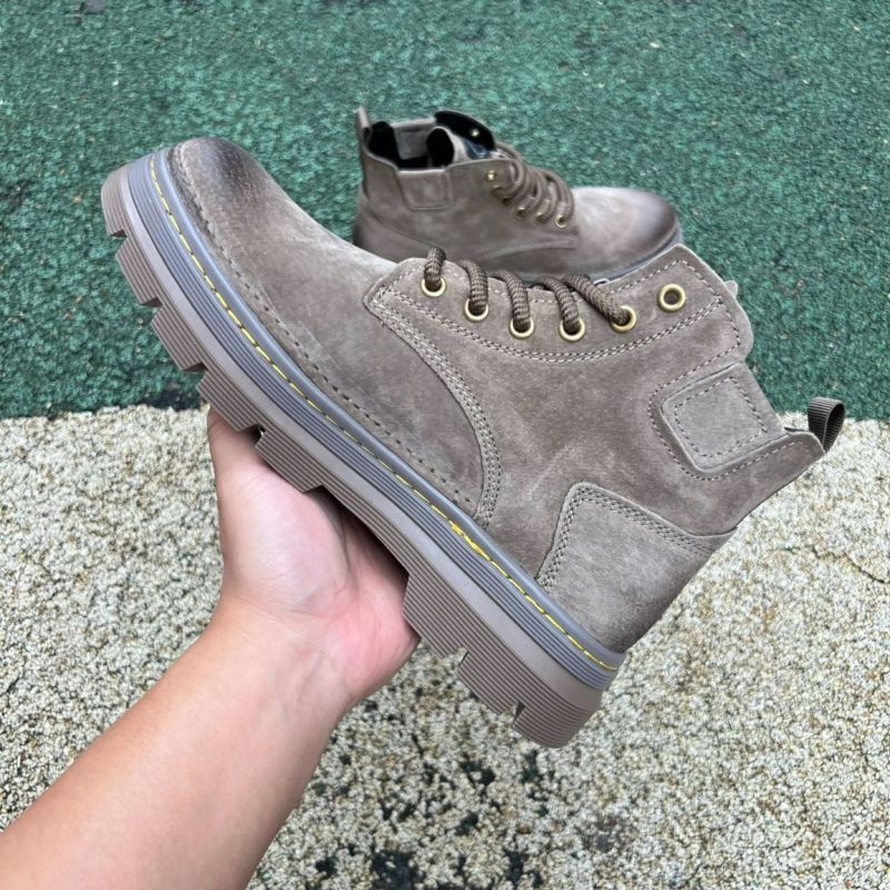 Timberland Men's Distressed Nubuck Taupe Lace-Up Ankle Boots Chunky Yellow Stitch Sole