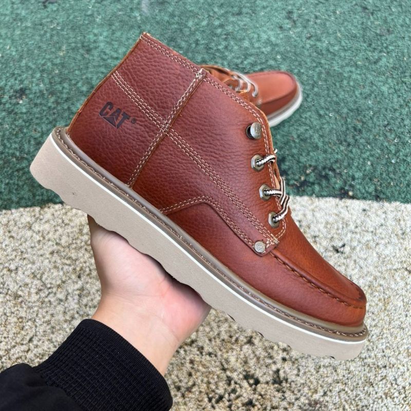 Caterpillar Men's Brown Leather Moc Toe Chukka Boots