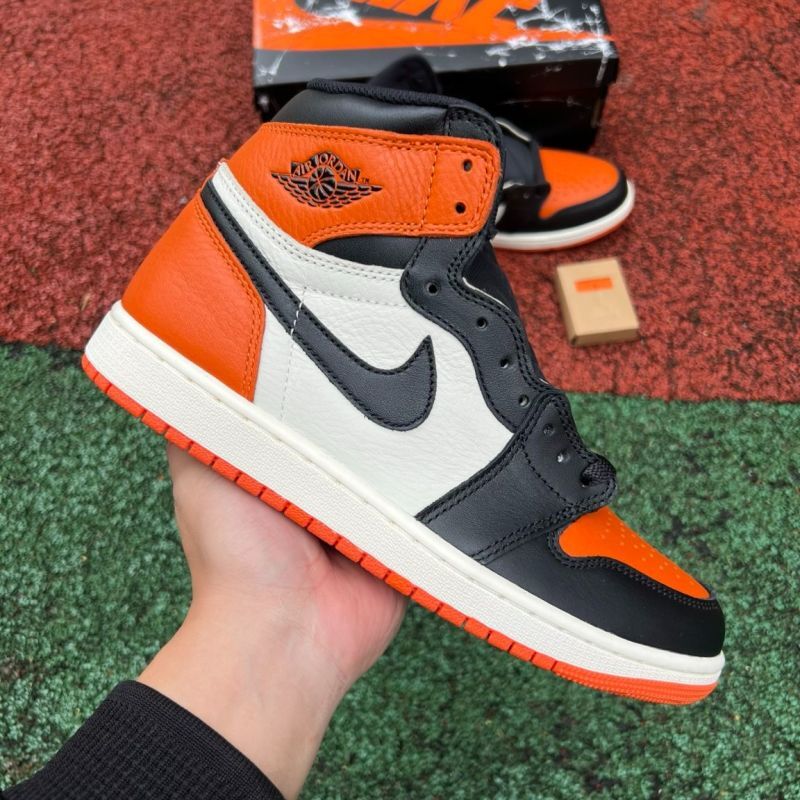 Air Jordan 1 Retro High OG Shattered Backboard 555088-005