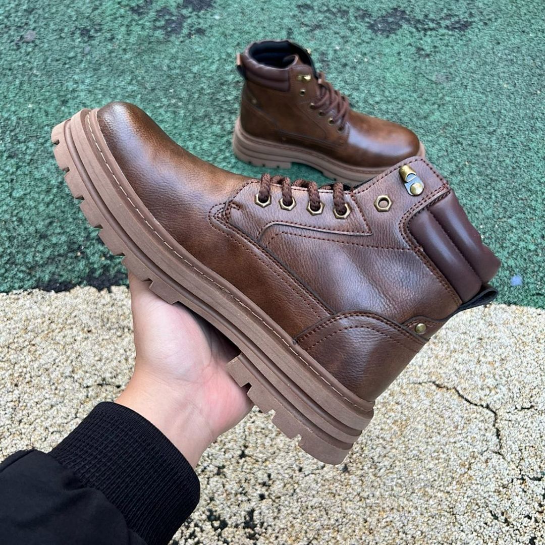 Timberland Men's Brown Leather Padded Collar Lace-Up Boots