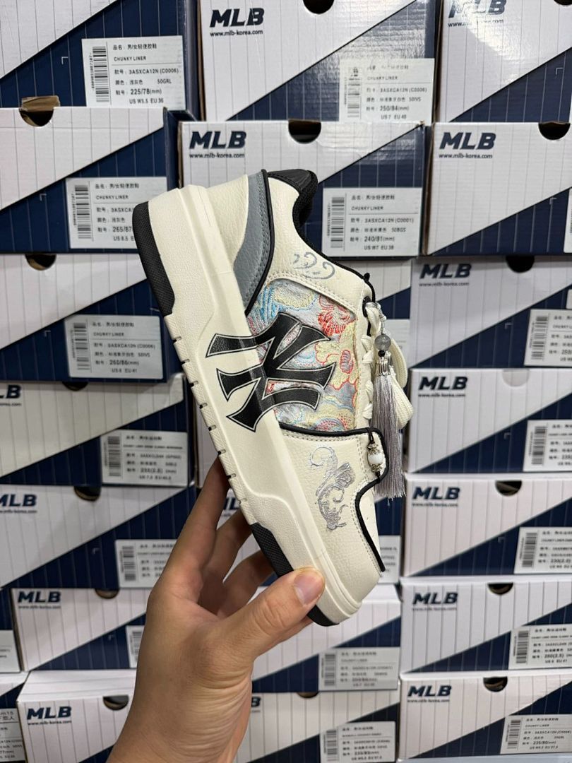 MLB New York Yankees Chunky Liner Platform Sneakers 3ASXCA12N C0006 Cream Off-White Embroidered Floral Dragon Tassel Trainers
