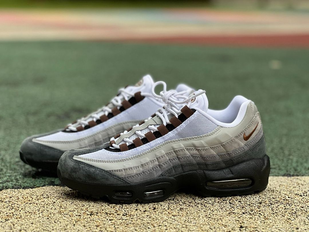 Nike Air Max 95 Velvet Brown Sneakers DR0146-001 Men's Running Shoes