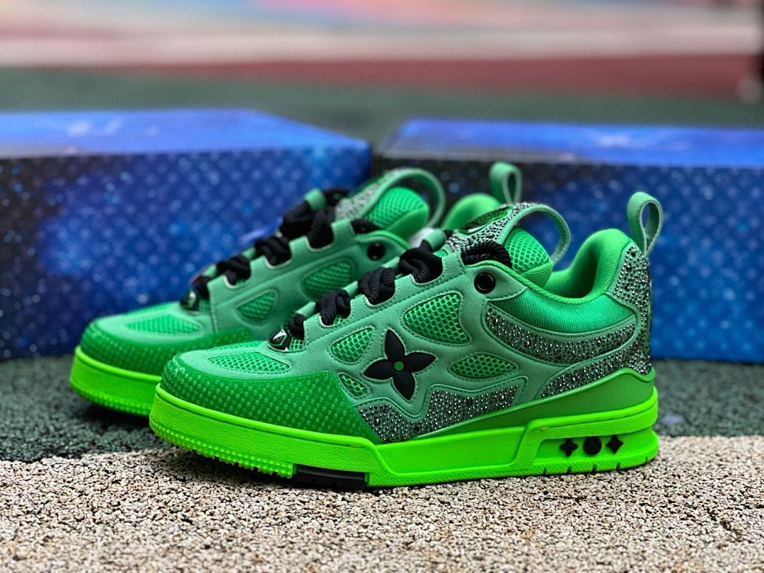 Louis Vuitton LV Trainer Sneaker Fluorescent Green Strass Rhinestone 1A9N7I Men's Luxury Shoe