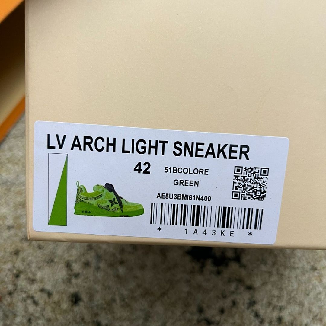 Louis Vuitton LV Trainer Sneaker Fluorescent Green Strass Rhinestone 1A9N7I Men's Luxury Shoe