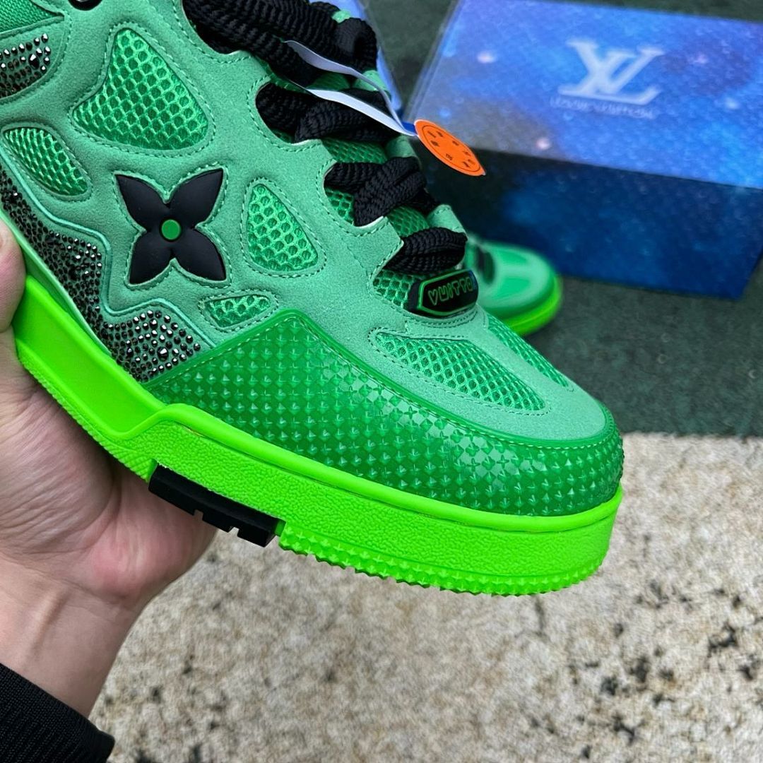 Louis Vuitton LV Trainer Sneaker Fluorescent Green Strass Rhinestone 1A9N7I Men's Luxury Shoe