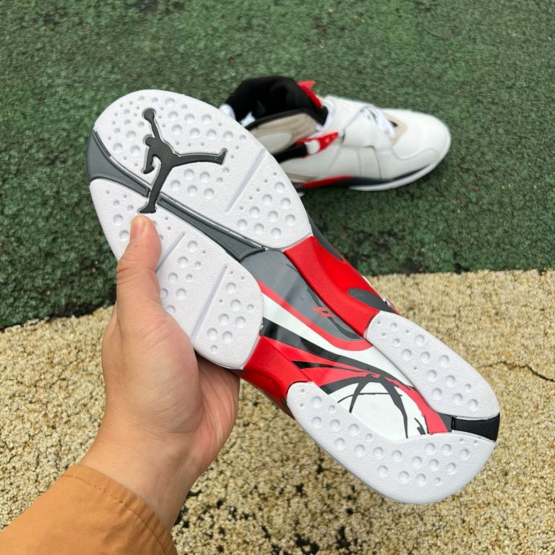 Air Jordan 8 Retro Bugs Bunny White Black True Red Men's Basketball Shoes 305381-103