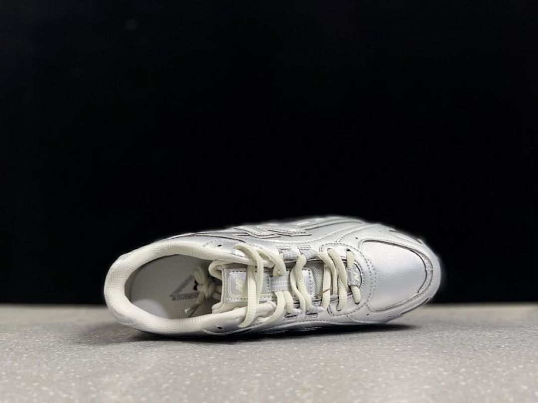 Silver Metallic Y2K Chunky Retro Running Shoes 2004