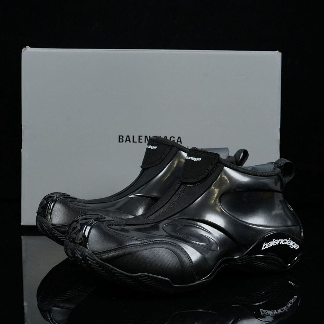 Balenciaga Space Zip Up Bootie Black Men's High-Top Sneaker 700877 W3BE1 1000