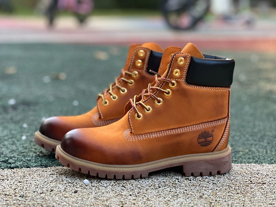 Timberland Men's 6-Inch Premium Burnished Waterproof Leather Boots - Dark Rust A1JGA