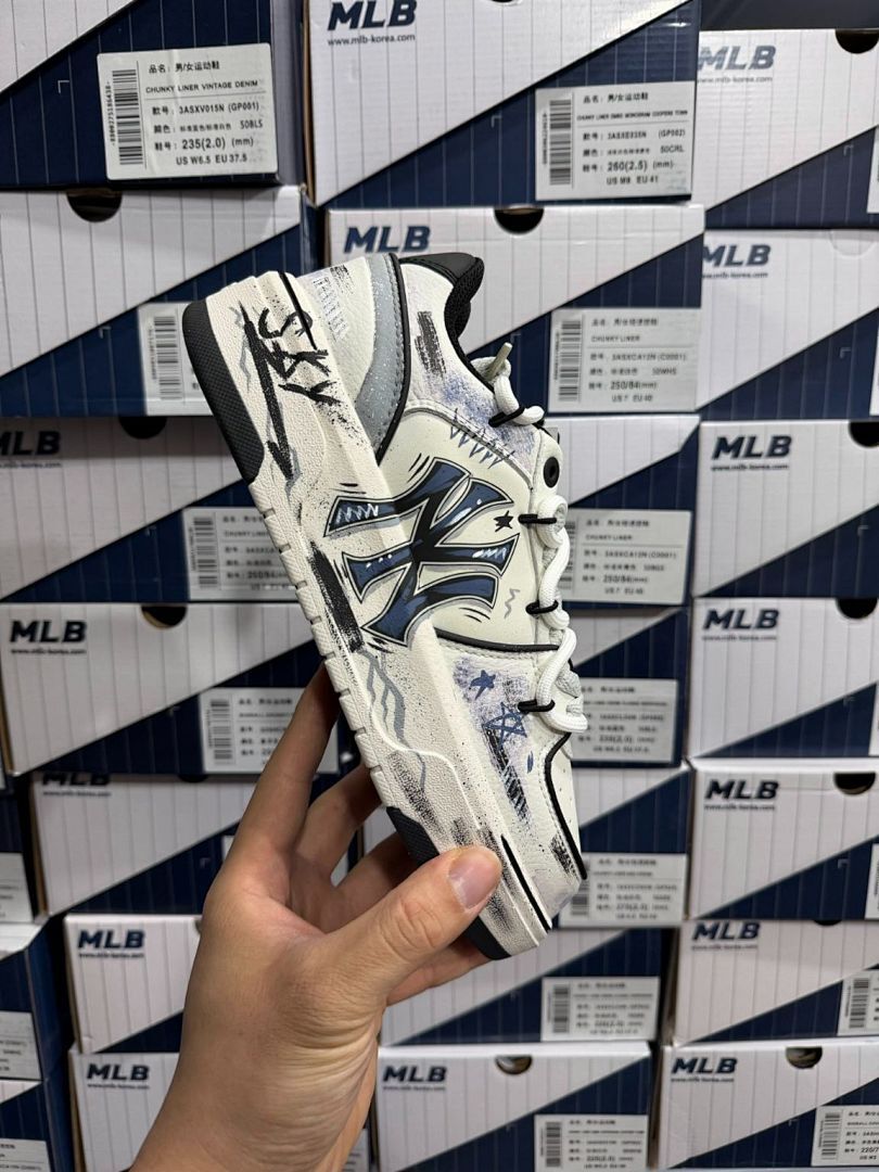 MLB New York Yankees Chunky Liner Vintage Denim Sneakers 3ASXVD11N GP001
