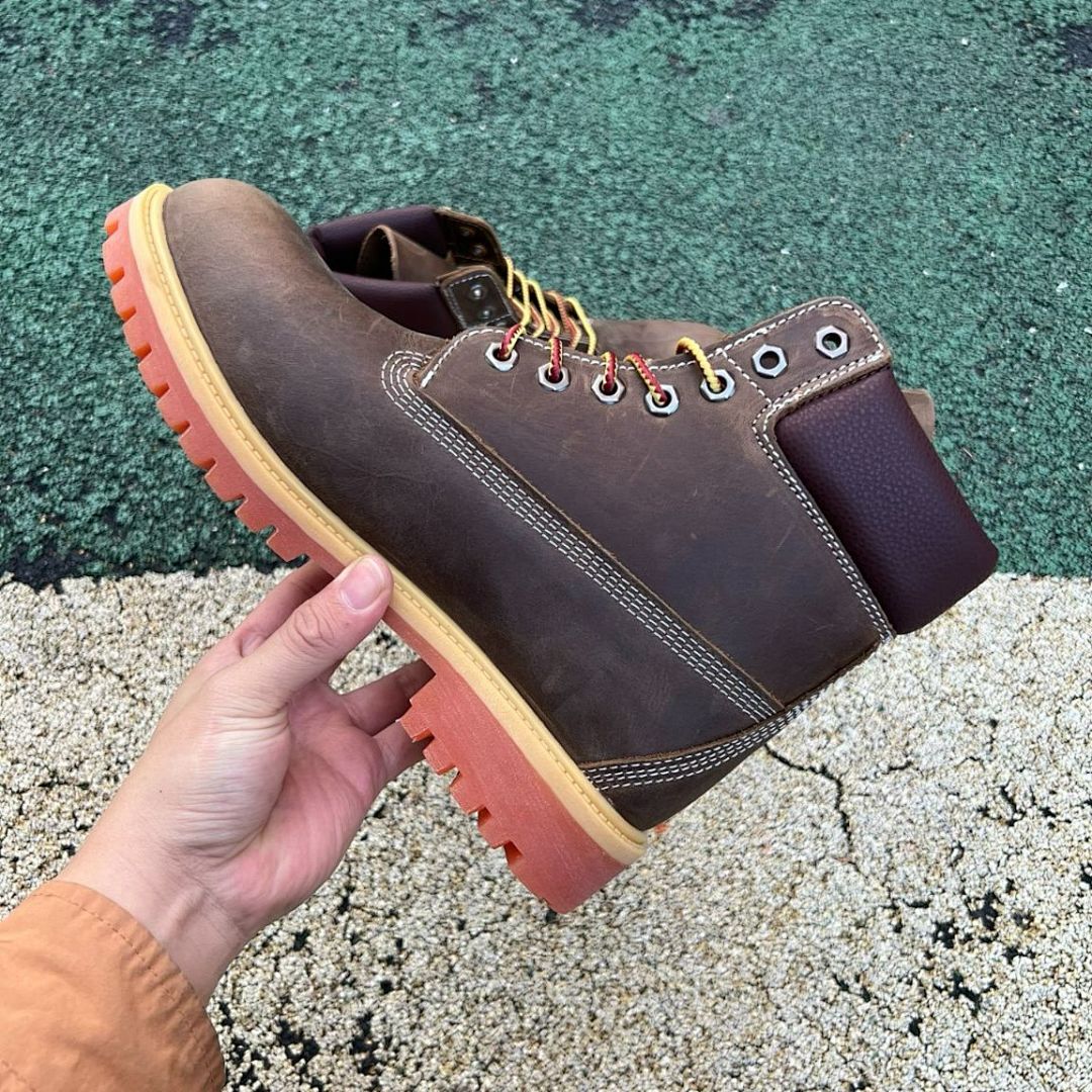 Timberland Men's 6-Inch Premium Waterproof Boots Dark Brown Nubuck Red Lug Sole A10001