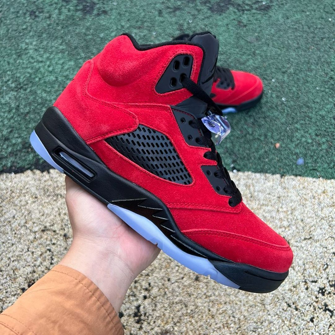 Air Jordan 5 Retro Raging Bull DD0587-600 Men's Varsity Red Suede Black Icy Sole Sneakers