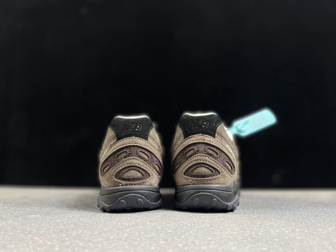 New Balance 2002R Dark Chocolate Rich Earth Suede Lifestyle Sneakers (M2002RDL)