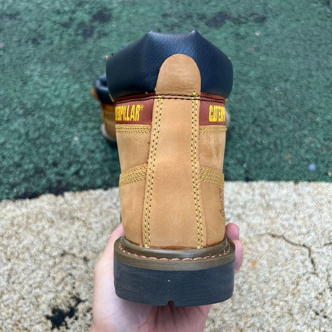 Caterpillar Men's Colorado Classic Work Boots Honey Reset with Bulldozer Logo