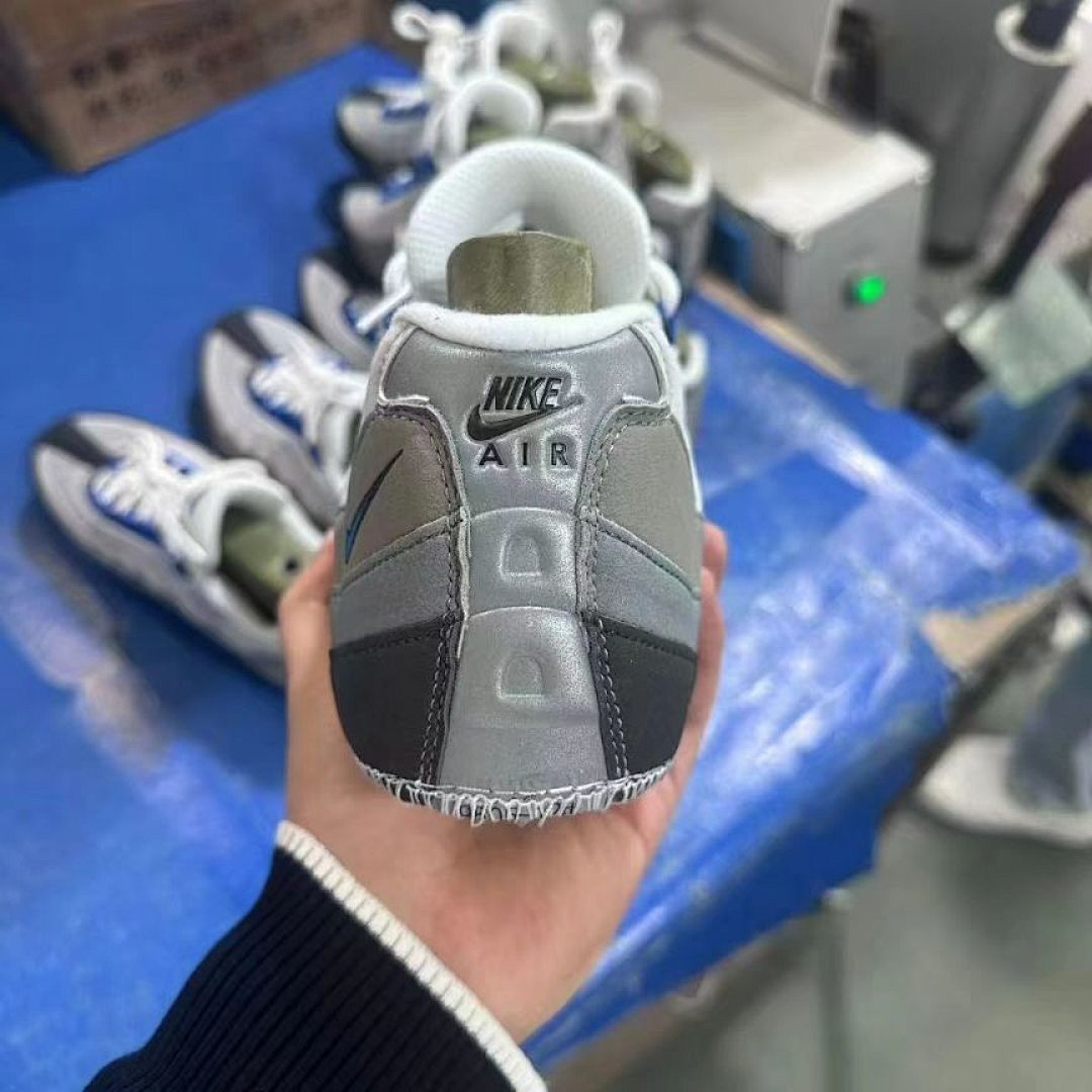 Nike Air Max 95 White Photo Blue Black Grey Gradient Sneakers Men's Women's Running Shoes Trainers Style Code 609048-103