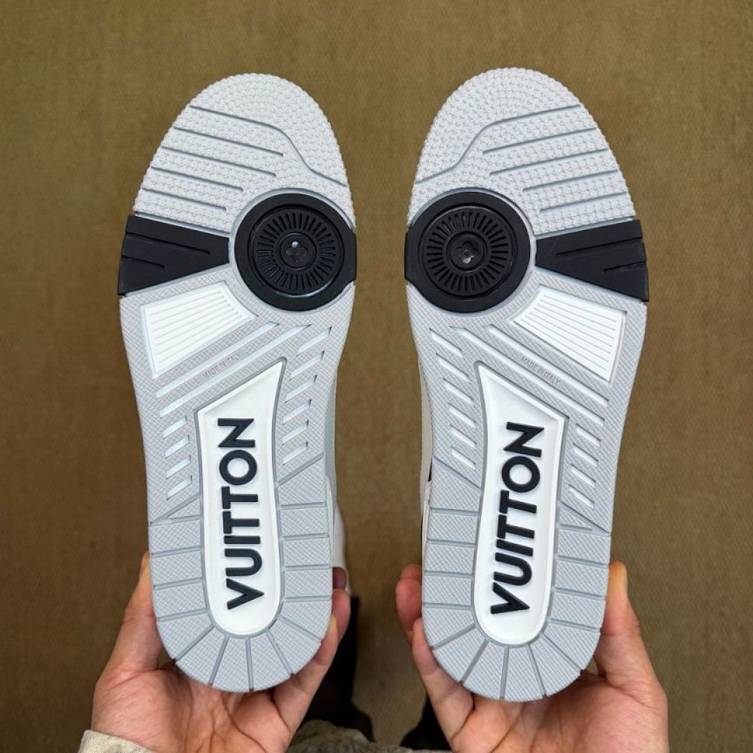 Louis Vuitton LV Trainer Sneaker White Black Grey Men's Luxury Designer Shoes