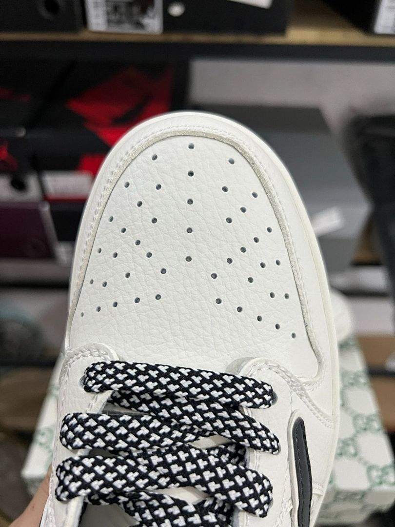Travis Scott Inspired Air Jordan 1 Low Custom White Gucci Ghost Bee Print Sneakers