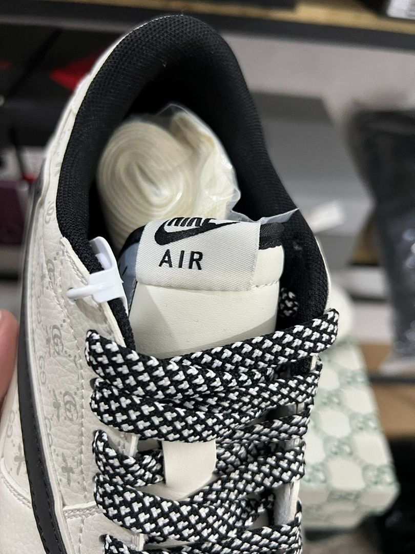 Travis Scott Inspired Air Jordan 1 Low Custom White Gucci Ghost Bee Print Sneakers