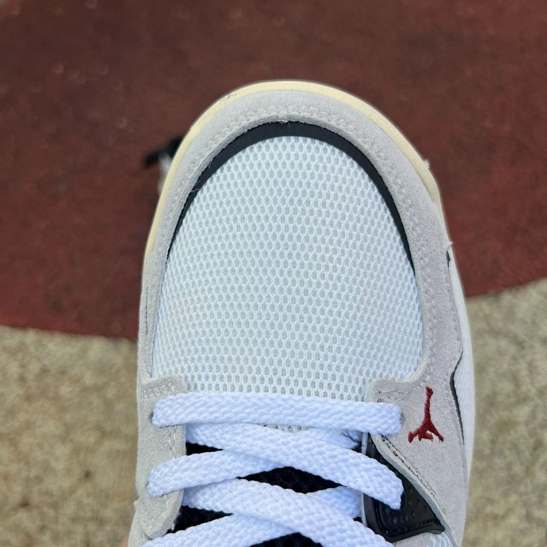 Jordan Max Aura 5 Men's Lifestyle Shoes White University Red Black Light Bone Sneakers DX8660-106