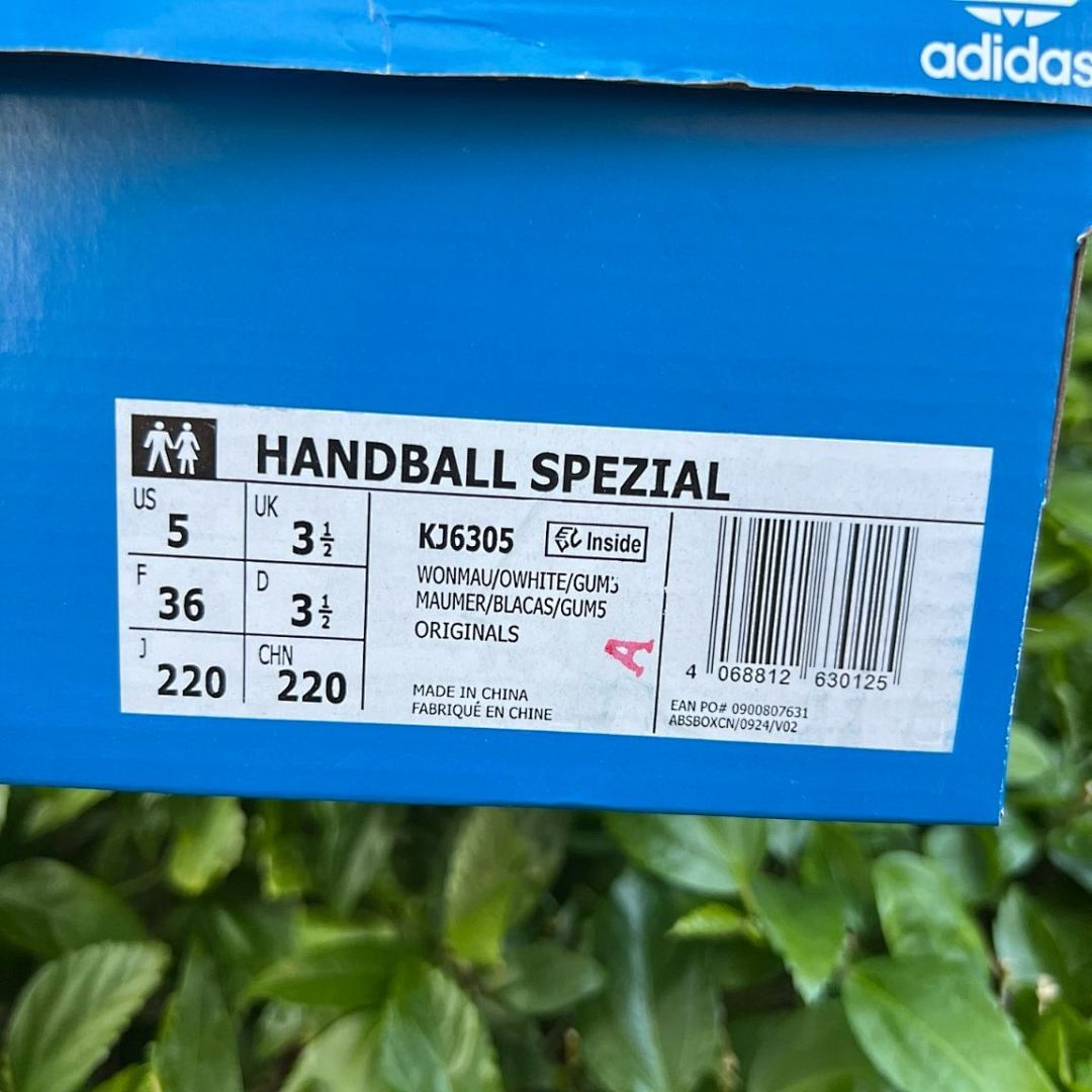 Adidas Handball Spezial IF6561 Women's Clear Pink Suede Cloud White Stripes Gum Sole Retro Sneakers Trainers Shoes