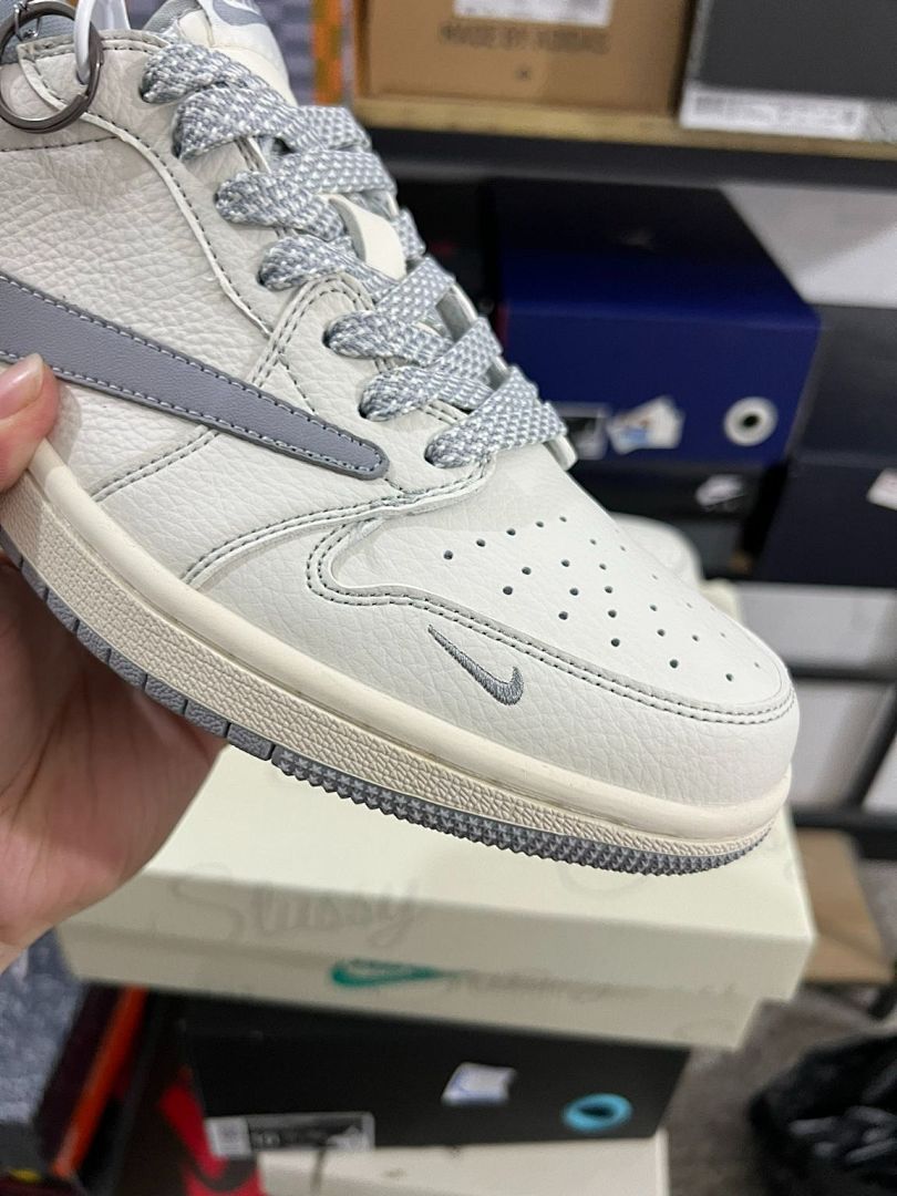 Stüssy Nike Air Force 1 Low Cream Grey