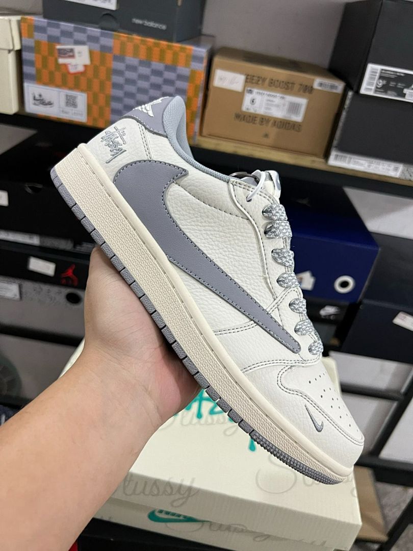Stüssy Nike Air Force 1 Low Cream Grey