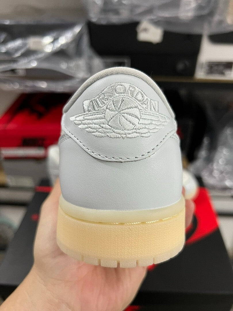 Air Jordan 1 Low SE "Floral Embroidery" White Light Smoke Grey Sail FN8918-100 Women's Sneakers