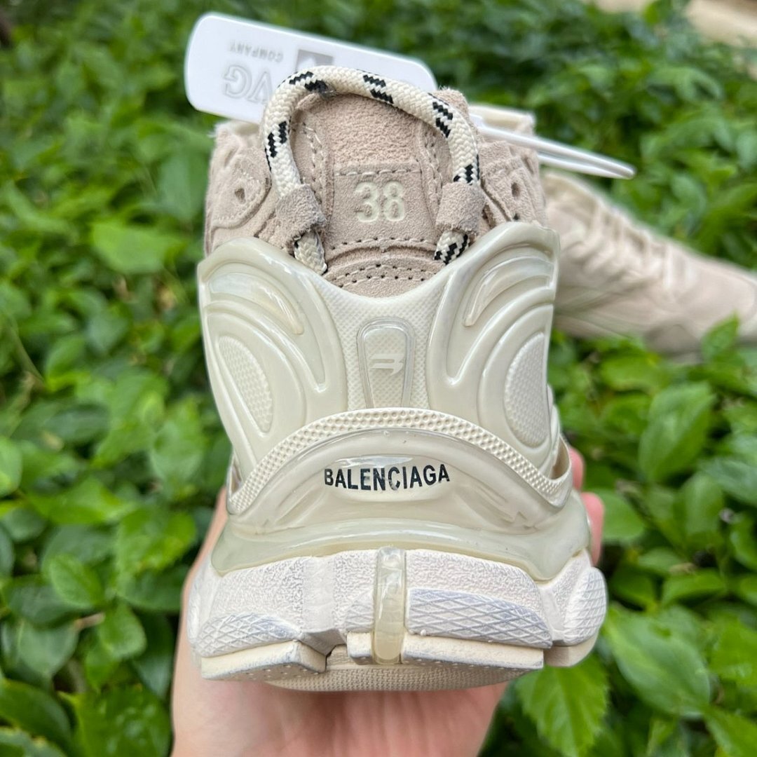 Balenciaga Runner Sneakers Beige Men's Women's Luxury Trainers Shoes