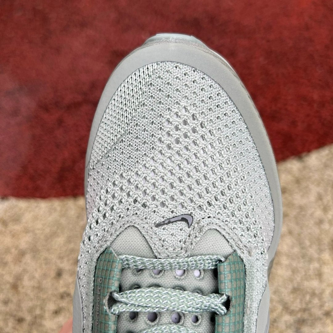 Nike Air Zoom Type Light Army CV2220-300 Men's Casual Lifestyle Running Sneakers Olive Green