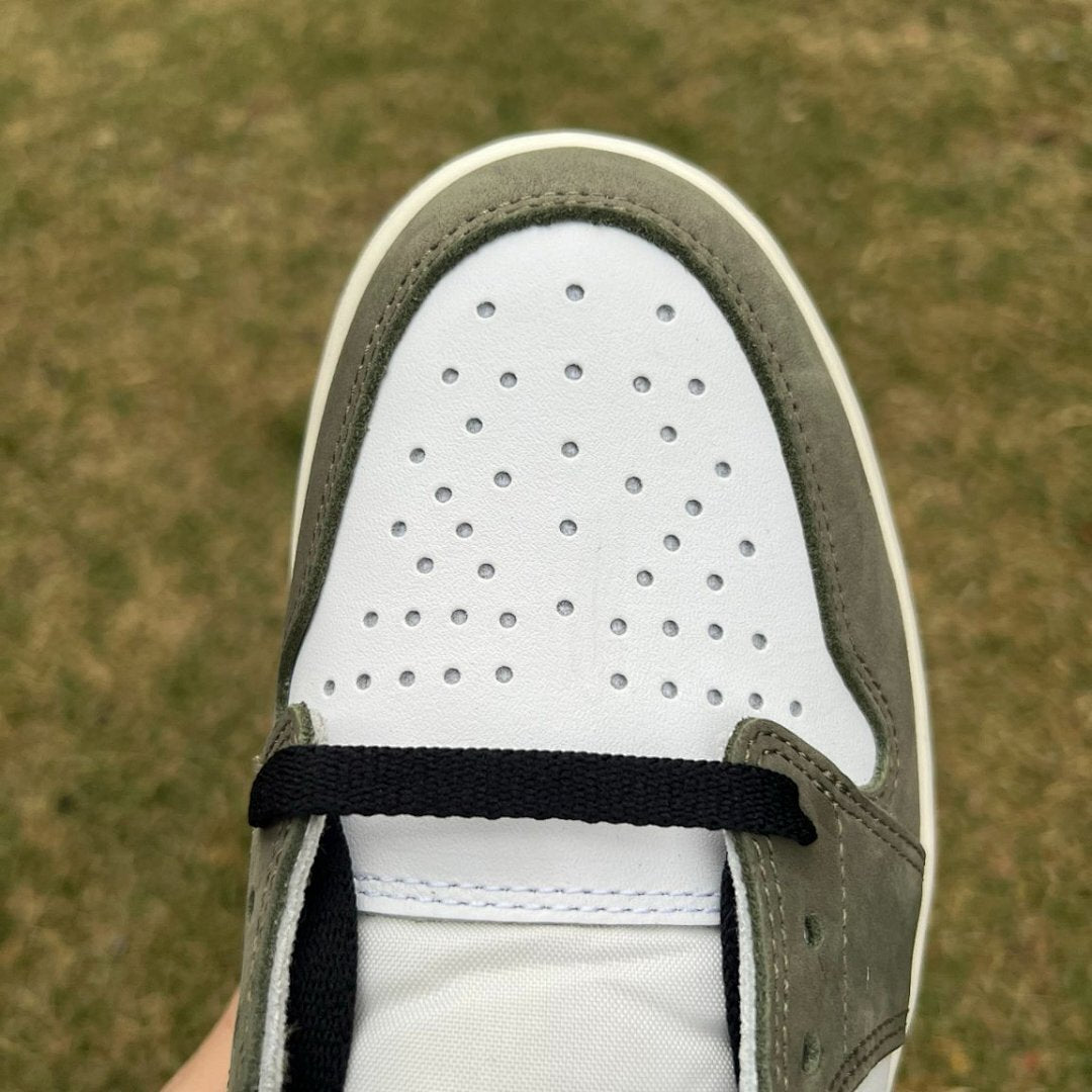 Travis Scott x Air Jordan 1 Retro Low OG 'Olive' Sneakers DZ4137-106 Nike Men's Women's Lifestyle Shoes White Olive Green Black