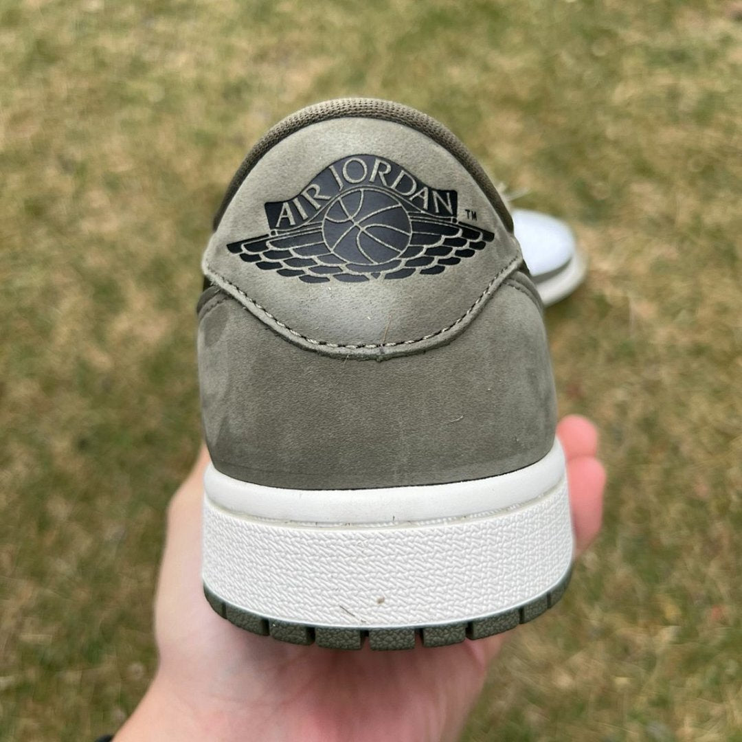 Travis Scott x Air Jordan 1 Retro Low OG 'Olive' Sneakers DZ4137-106 Nike Men's Women's Lifestyle Shoes White Olive Green Black