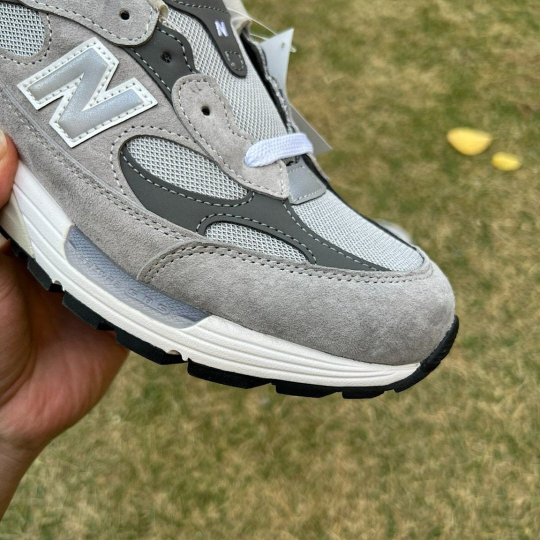 New Balance 992 Grey M992GR Men's Women's Lifestyle Running Shoes Sneakers Made in USA