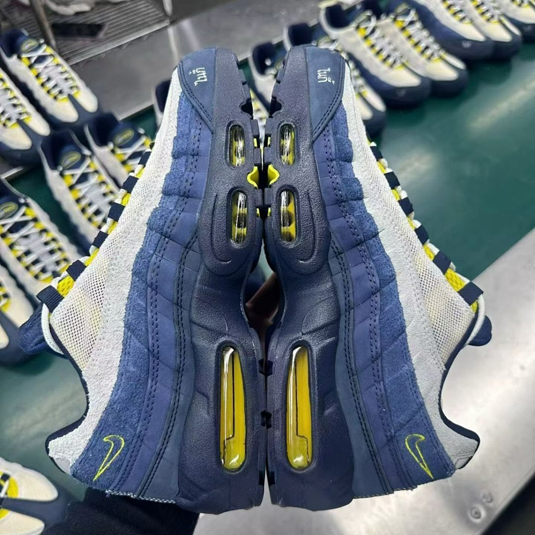 Nike Air Max 95 'Japan' DH7576-400 Men's Sneakers Navy Yellow White Frayed Denim