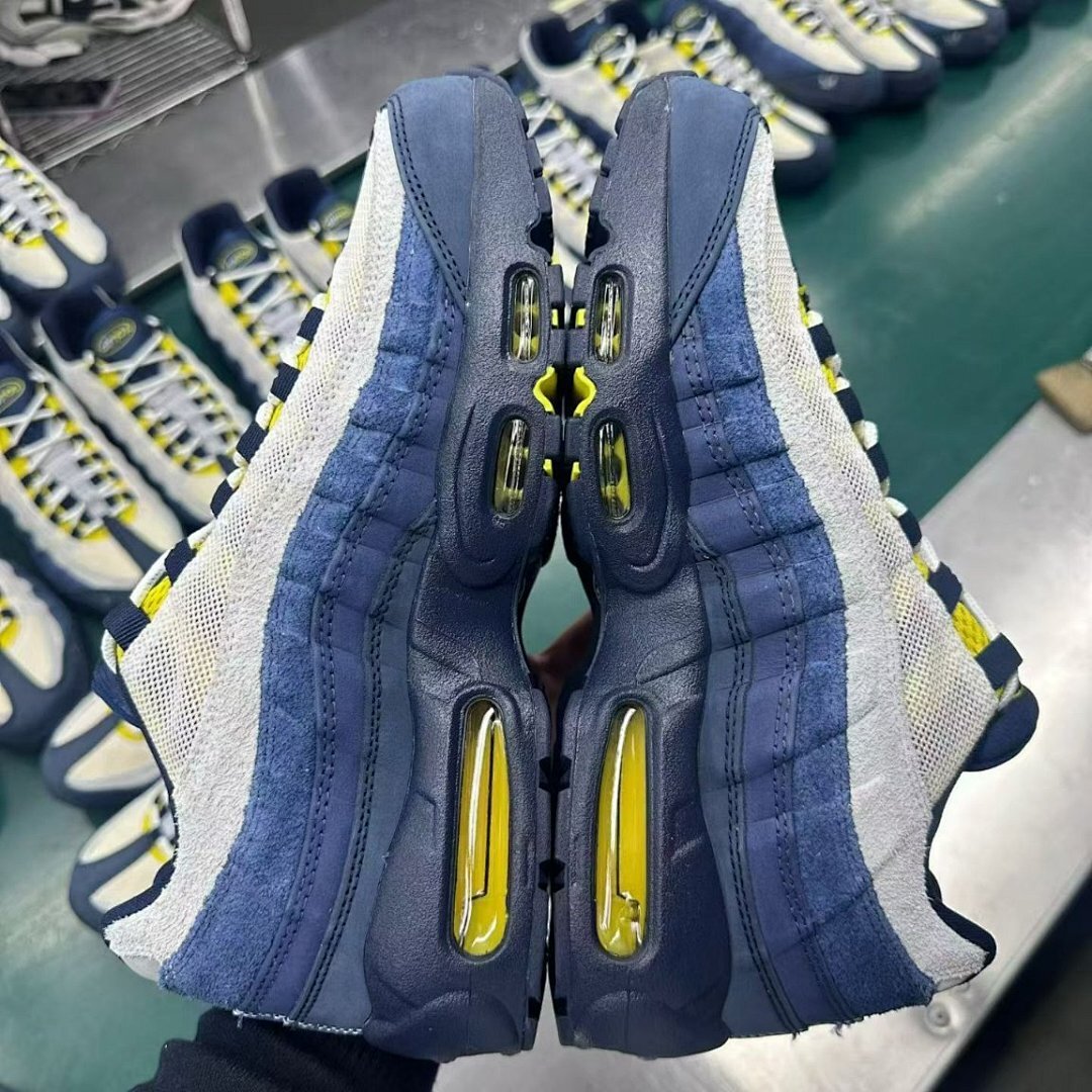 Nike Air Max 95 'Japan' DH7576-400 Men's Sneakers Navy Yellow White Frayed Denim