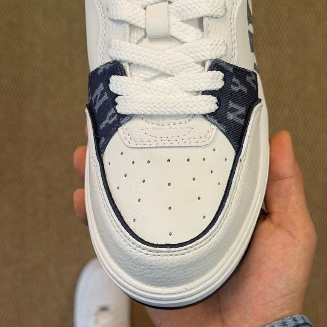 MLB New York Yankees Monogram Low Top Platform Sneakers White Navy