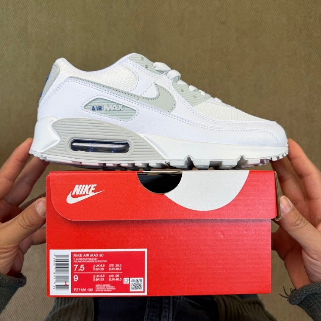 Nike Air Max 90 White Light Grey Blue Casual Sneakers Men Women Running Shoes Classic Retro Trainers Lifestyle Sport Footwear Comfortable Durable Nike Air Max 90 White Particle Grey Blue