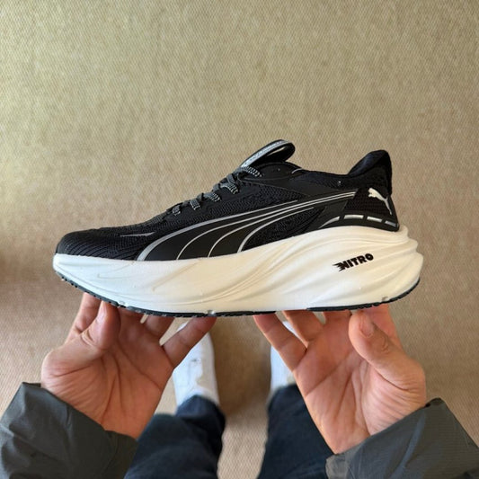 Puma Deviate Nitro 2 Men's Running Shoes Black White Performance Trainers 376785-01
