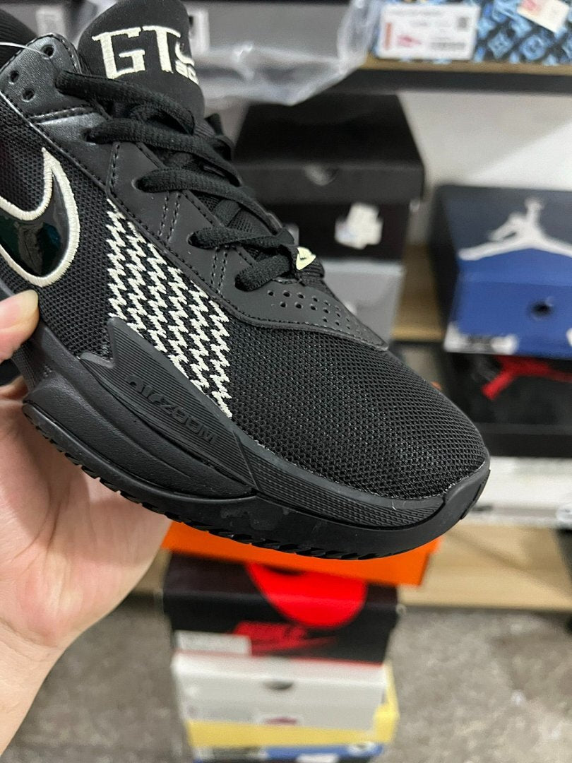 Nike LeBron Witness 7 Basketball Shoes Black White Cream DM1123-001 Men's Low Top Performance Sneakers