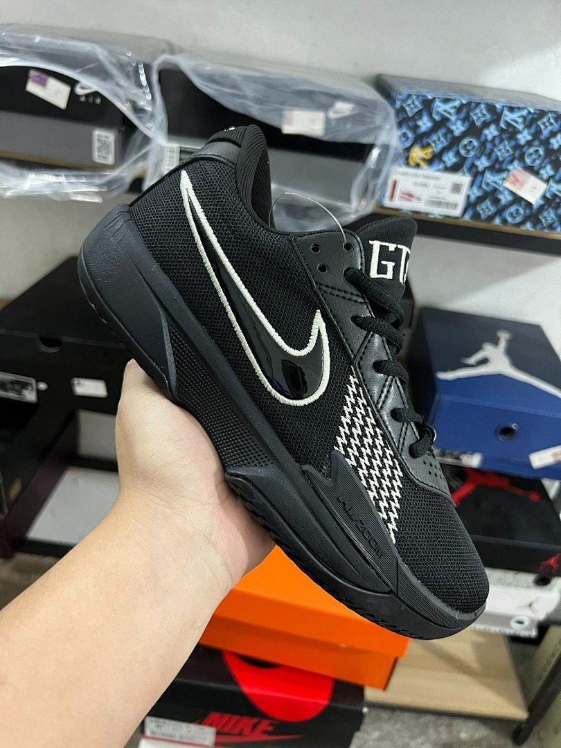 Nike LeBron Witness 7 Basketball Shoes Black White Cream DM1123-001 Men's Low Top Performance Sneakers