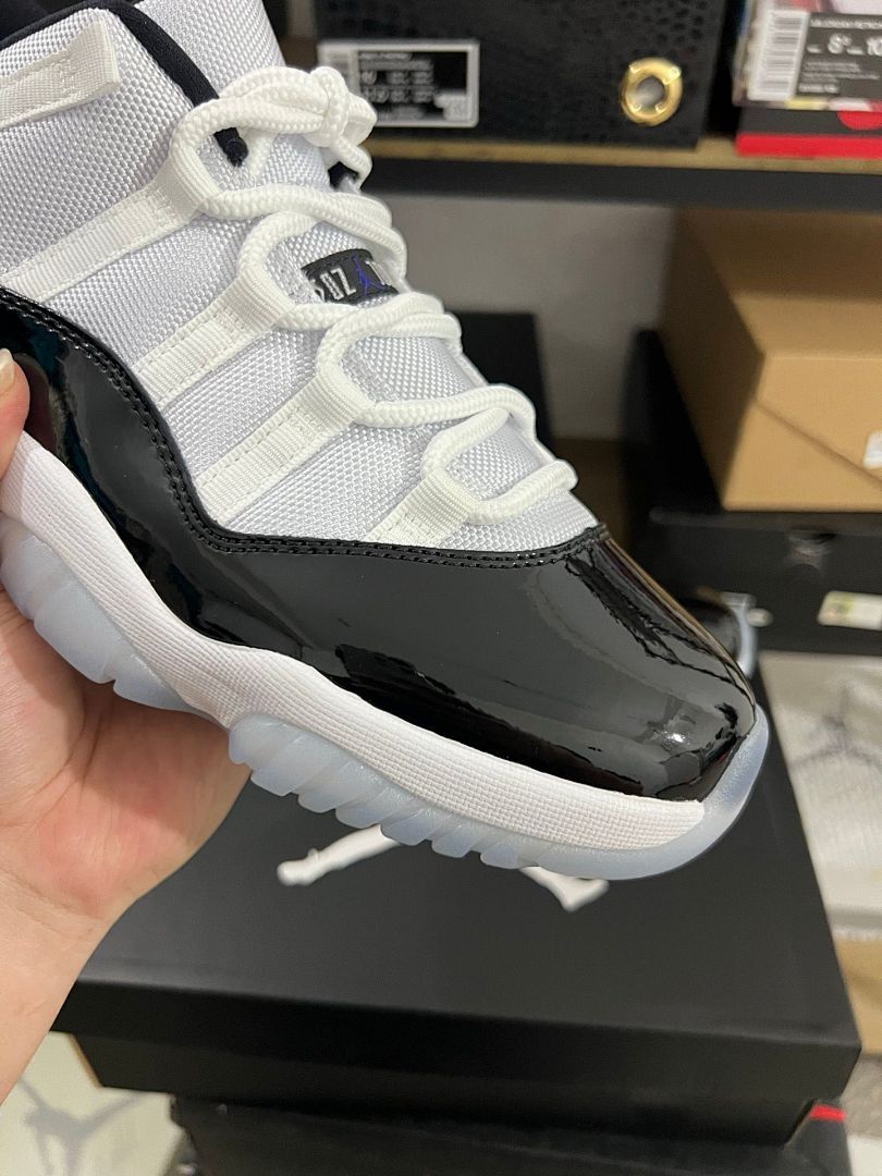 Air Jordan 11 Retro Low "Concord" Black White Men's Lifestyle Basketball Shoes 528895-153
