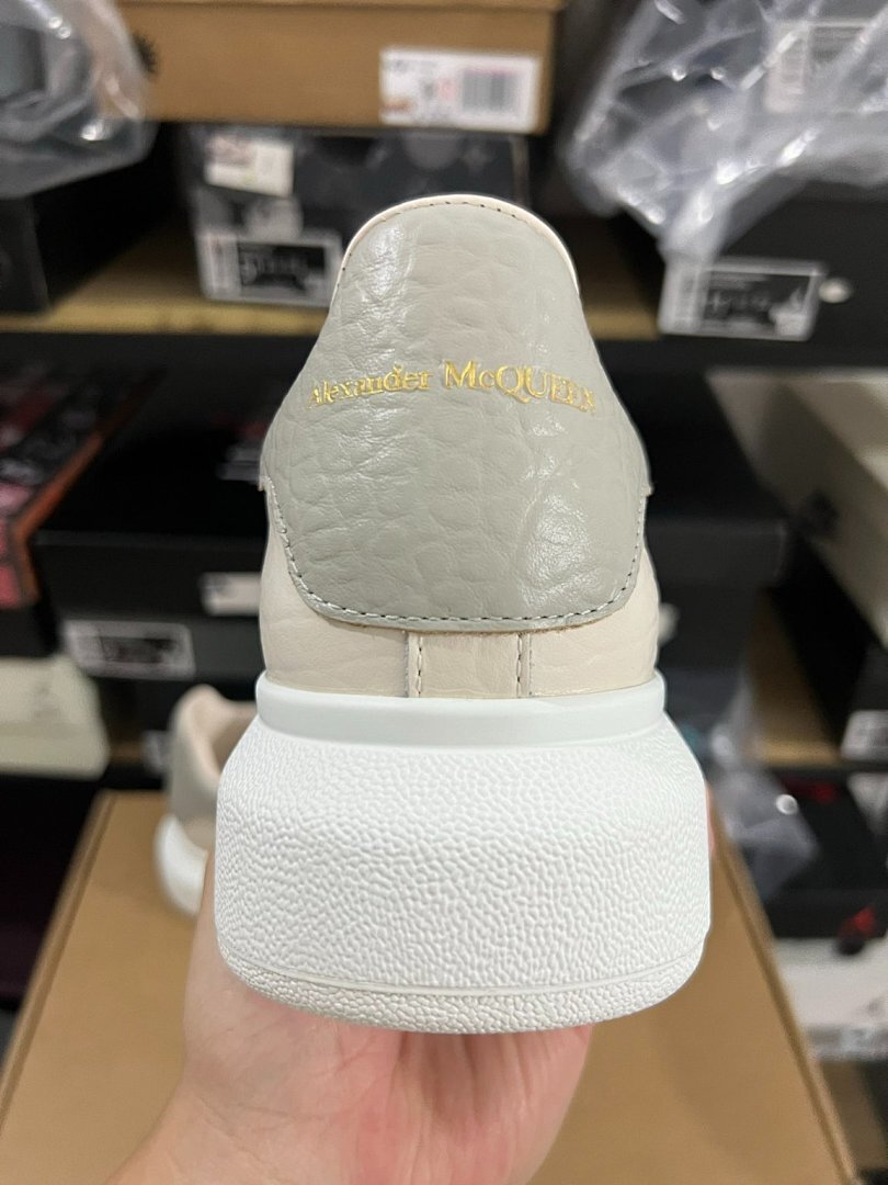 Alexander McQueen Oversized Sneaker Cream Ivory Pebbled Leather Grey Heel Tab White Sole Luxury Designer Platform Trainers