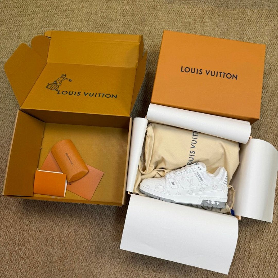 Louis Vuitton LV Trainer Sneaker White Monogram Gradient Men's Luxury Shoes 1A9G51