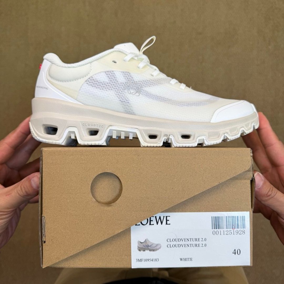 On Running Cloudwander Undyed-White Men's Trail Hiking Shoes Sneakers Outdoor Walking Footwear Code 63.98777